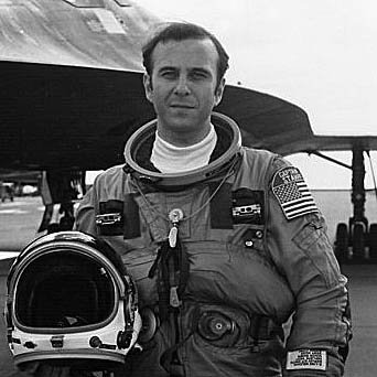 Gil & Frank Crew Pic 1080X1080.jpg